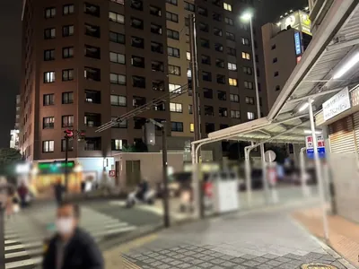 ミントへの道順 7／11：5つ目の信号を右折します。