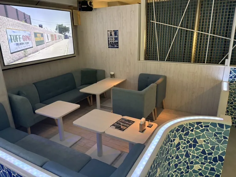 モアナ （Bar＆Lounge MOANA）の店内