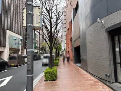 チックへの道順 8／10：直進します。