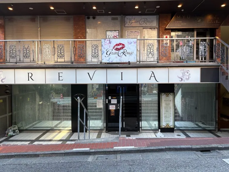 レビアの店内