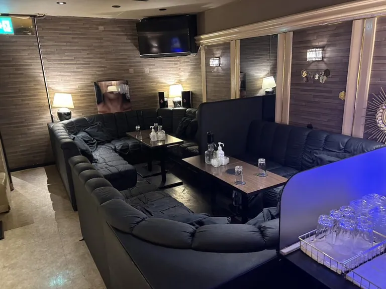 吉祥寺 スイートの店内