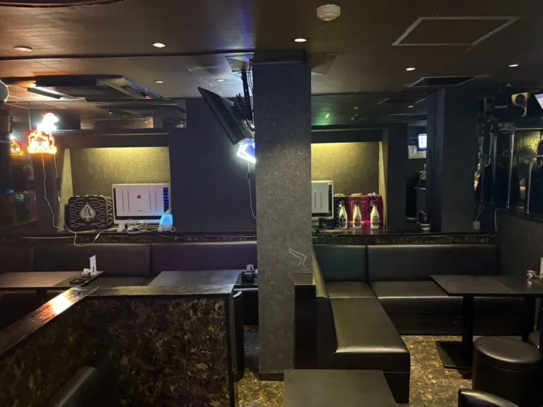 シロの店内