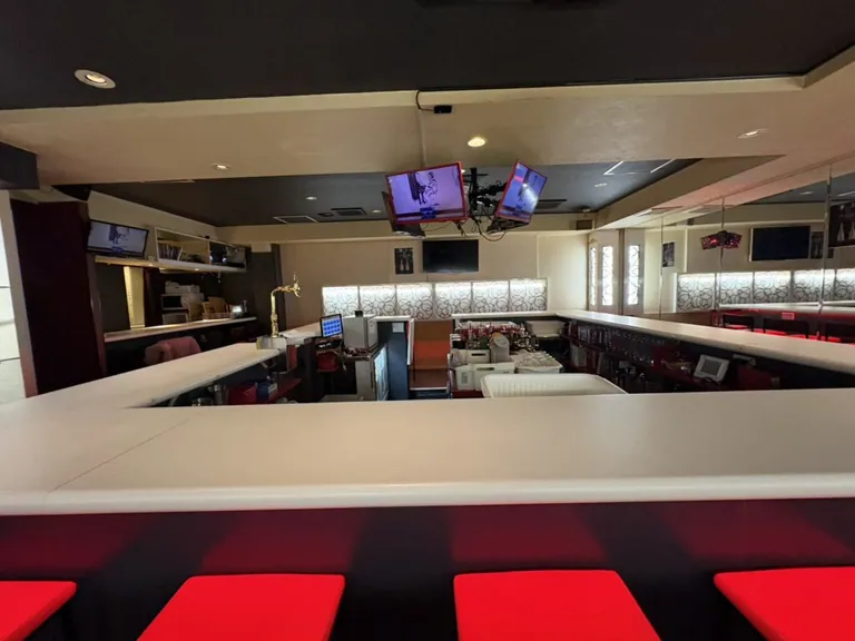 ローズの店内