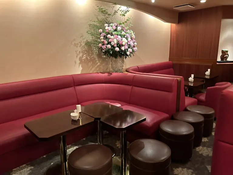 叡 （エイ）の店内