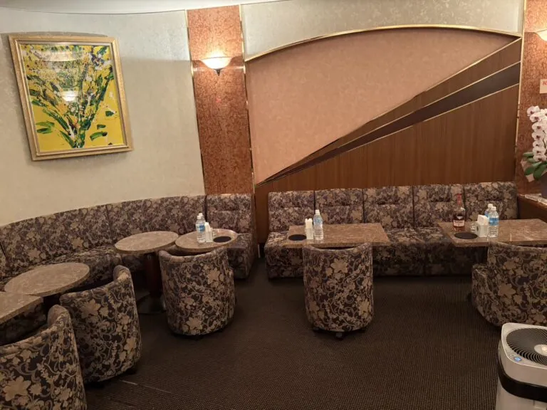 グレィスの店内