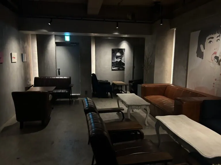 スワロウハウスの店内