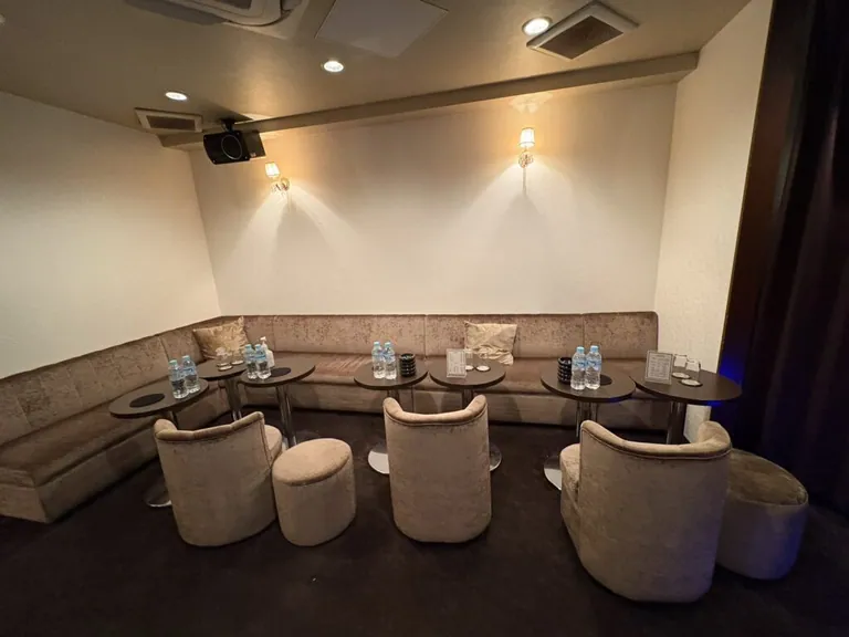 クロムの店内