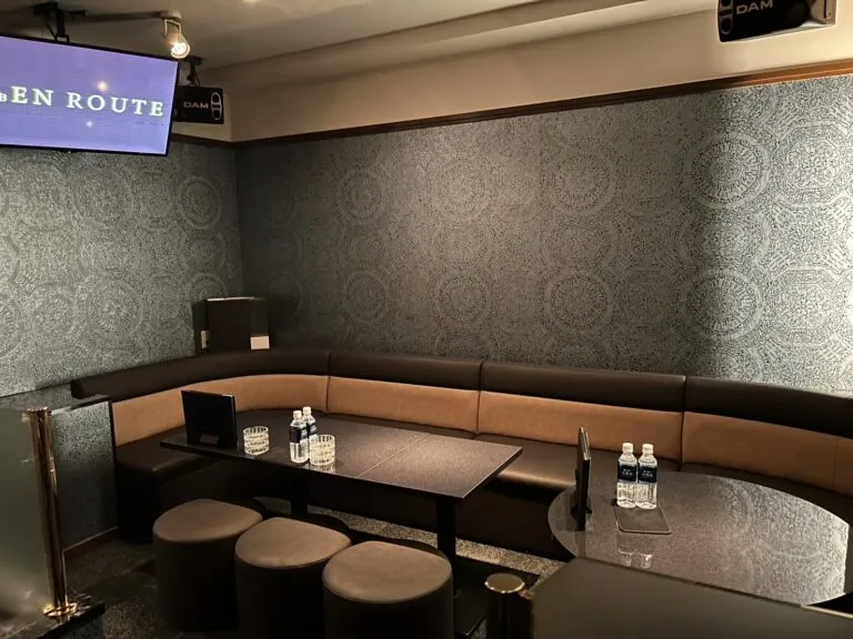 アンルートの店内