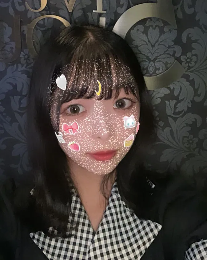 ファイブラウンジの店内