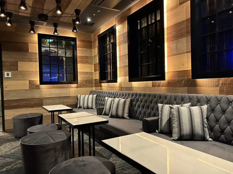 サンセットラウンジェット (Sunset Lounget 新橋)の店内