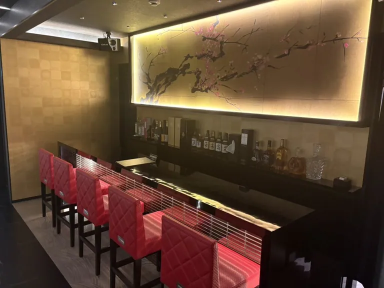 ブセナラウンジの店内