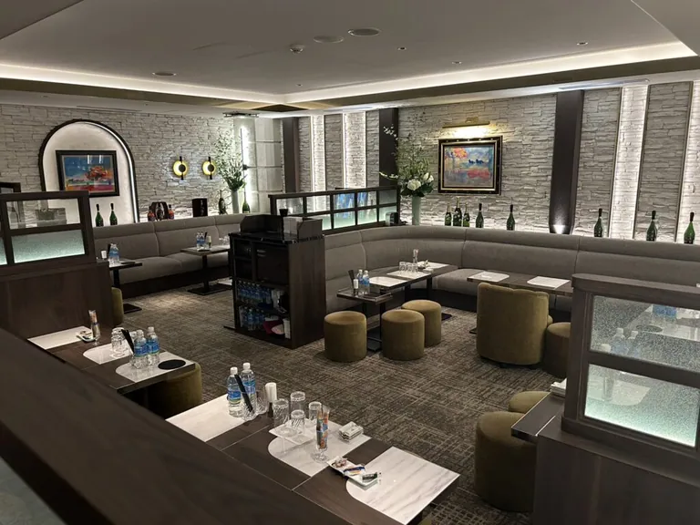 トパーズの店内