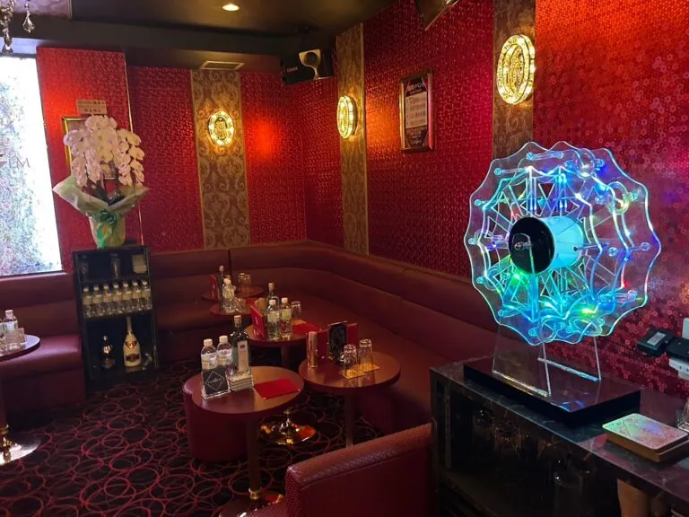 エナージェムの店内