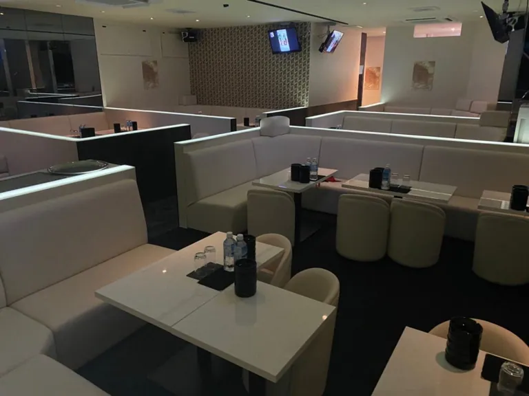カポネの店内