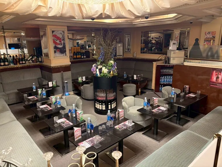 リップルの店内