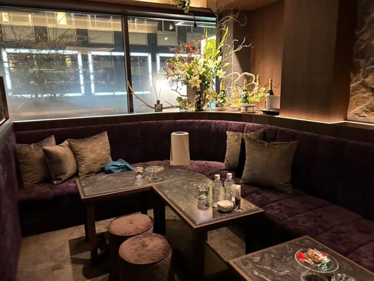 クラブJ（クラブジェイ）の店内