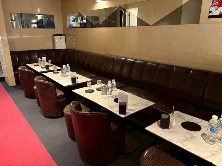 吉祥寺 ミミの店内