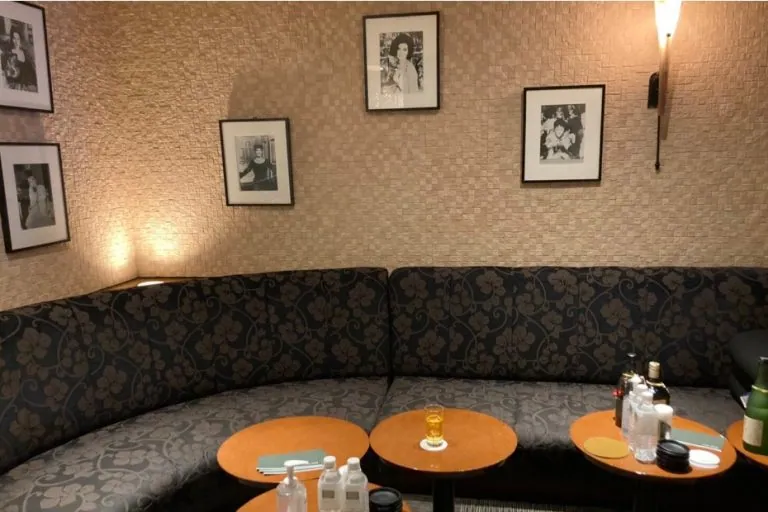 パシャの店内