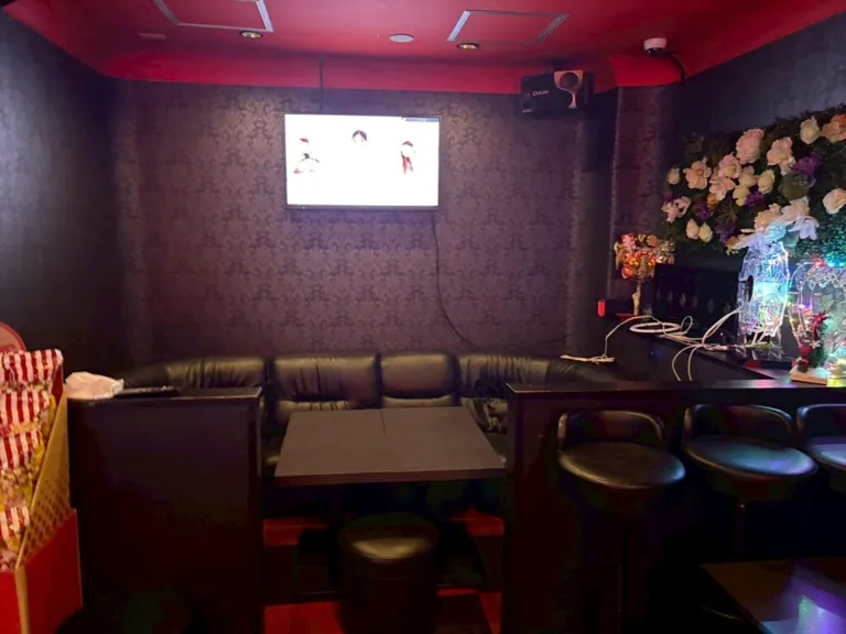 五井 ヴォーグ (girl’sbar VOGUE)の店内
