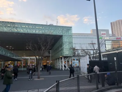 ジェム （GEMME 川崎）への道順 1／8：川崎駅中央東口を出ます。