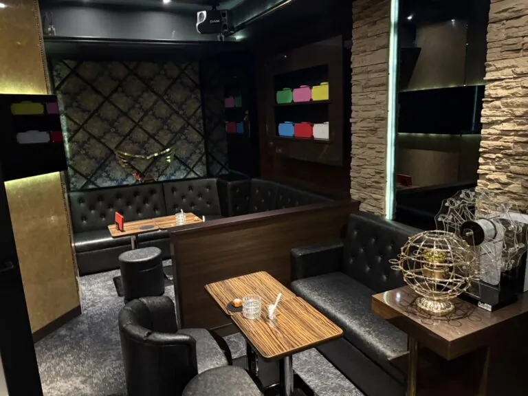 インペリアルの店内