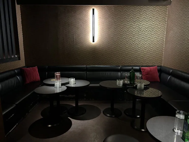 プライマルの店内
