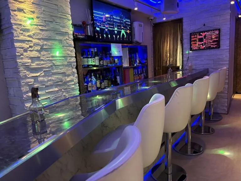 ベリー （GIRLS BAR&CAFE VELLY）の店内
