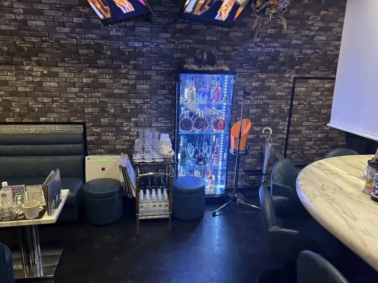 ラナの店内