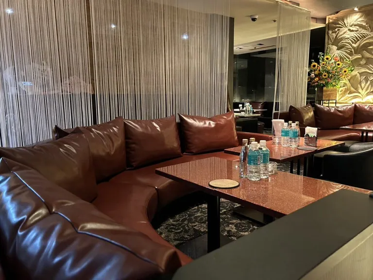 ルジャルダン2 （Le jardinⅡ）の店内