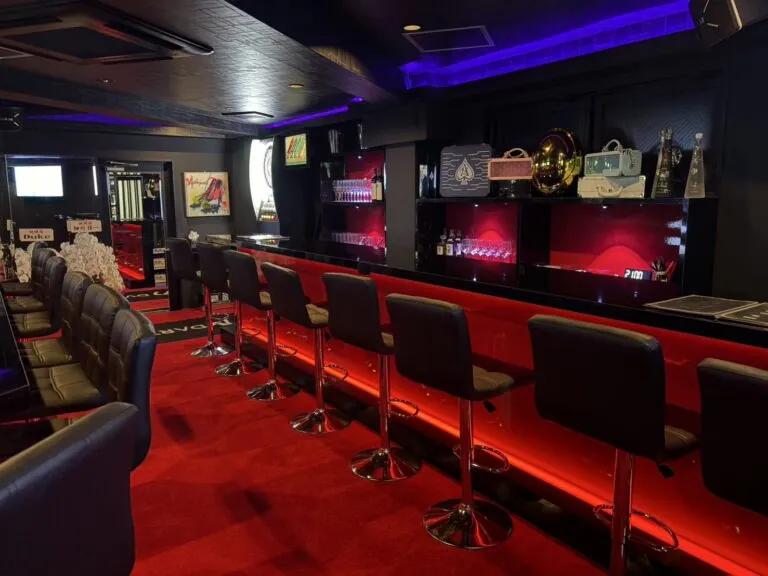 バズール （Girl’s bar lounge BZUL）の店内