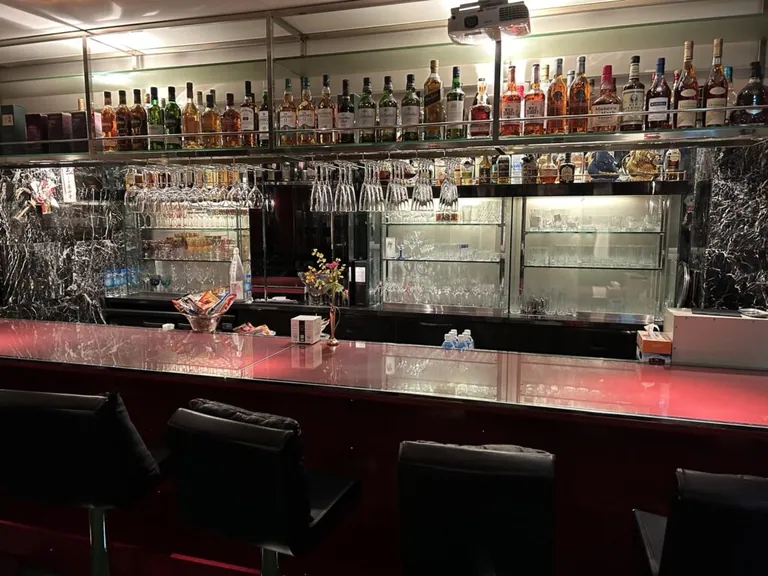 りぼん （リボン）の店内
