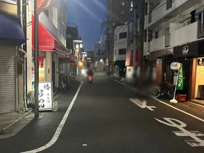赤羽　フラワー （Girl’s Cafe FLOWER）への道順 11／12：直進します。