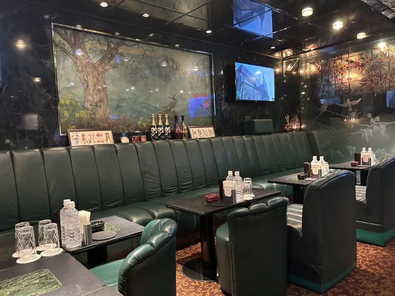 花ぐるま（ハナグルマ）の店内
