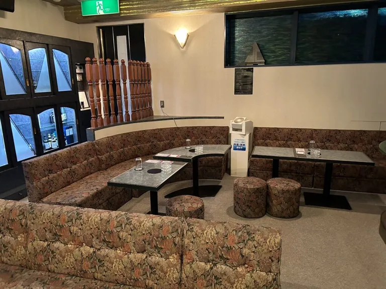 チュチュの店内