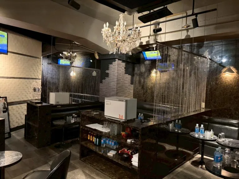 ガーデンの店内