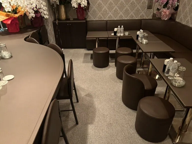 ラウンジエンの店内