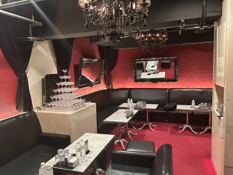 ジェムサロンの店内