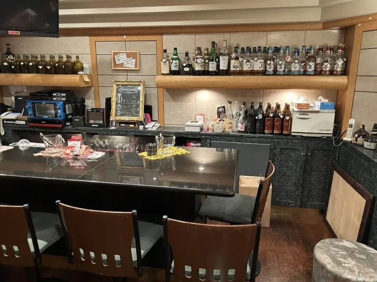 ニューアゲインの店内