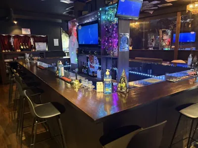 千歳烏山　アリスの店内