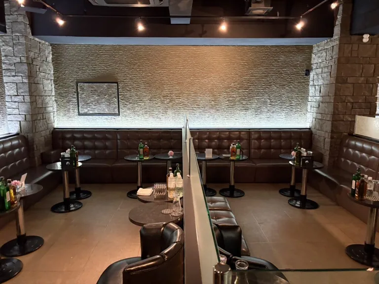 美熟女 （ビジュクジョ）の店内