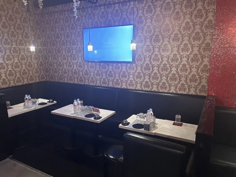 レッドの店内