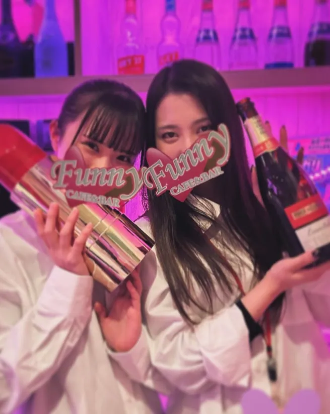 日暮里　ファニー （GIRL’S BAR Funny）の店内