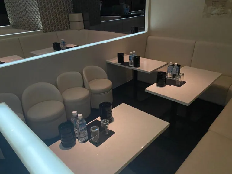 ヴィオラの店内
