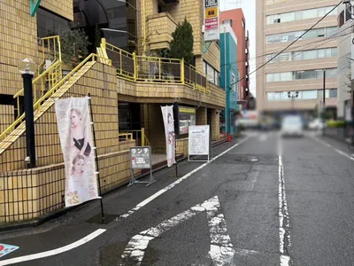 マンダリンクラブ昼への道順 10／10：路地を越えてすぐ左手に立川マンダリンクラブ昼の入る「ソシアルプラザ・クロスオーバービル」があります。