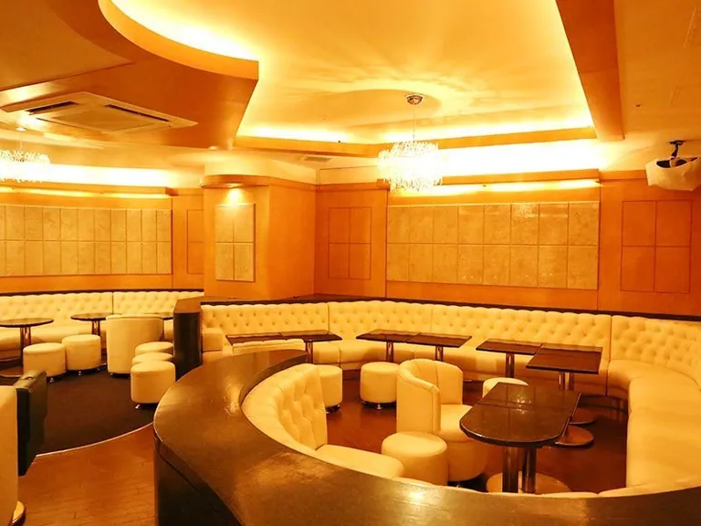 レガリスの店内
