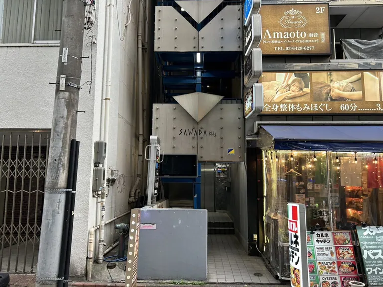 サラの店内