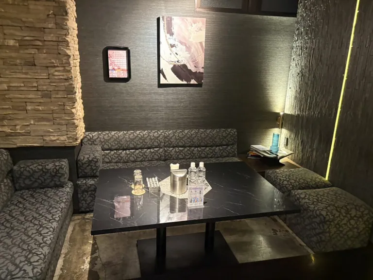 ジェネレーションの店内