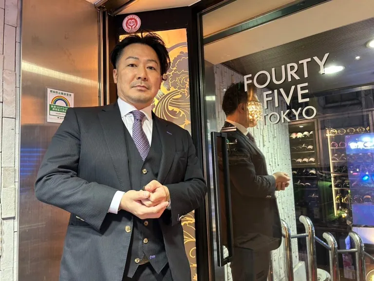 フォーティーファイブの店内