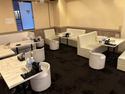 エスの店内