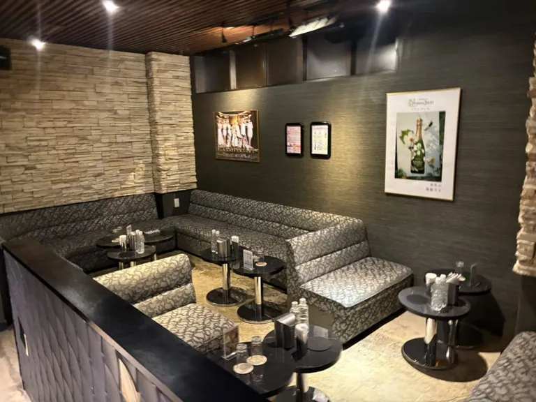 ゴッドの店内